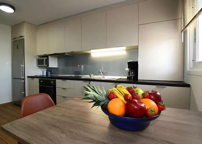 Deck2 Syros Premium * Vári